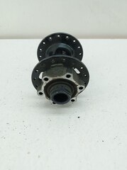 Втулка перед Boardman Bikes 32спицы 100-15