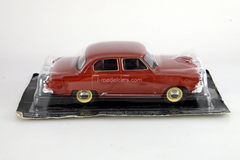 GAZ-M-21 Volga first series 1956 dark-red 1:43 DeAgostini Auto Legends USSR #41