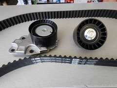 РЕМКОМПЛЕКТ ГРМ DOHC NEXIA, CRUZE, LACETTI, AVEO ДВИГАТЕЛЬ D3 (РЕМЕНЬ, 2 РОЛИКА) GATES