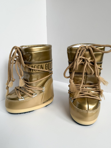 Новые дутые сапоги Moon Boot, 23