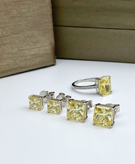 85423- Серьги -гвоздики из серебра с квадратными,желтыми цирконами lux