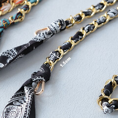 Ручка из цепочки с платком S-15