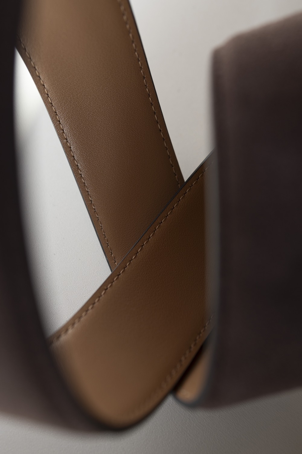 Классический ремень из замши, 35 мм; коричневый