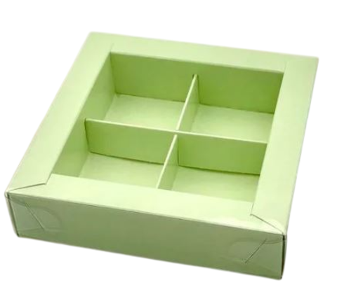 Коробка для конфет с пластиковой крышкой 120х120х30 мм (4 ячейки) (фисташковая)