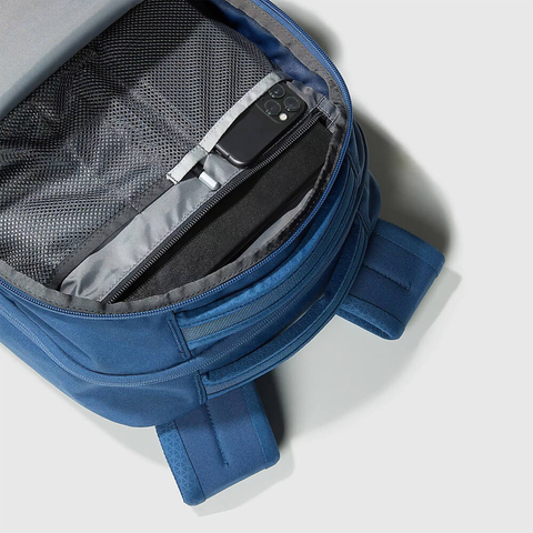 Картинка рюкзак городской The North Face Vault синий - 4