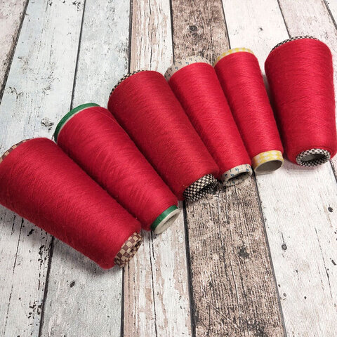 Лот 6. Кашемир с шелком CARIAGGI JAIPUR 2/56 три оттенка красного