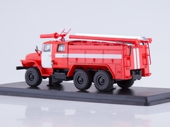 Ural-43202 AC-40 PM-102B fire engine 1:43 Start Scale Models (SSM)