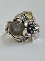 Магнолия (кольцо из серебра)