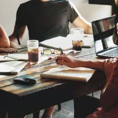 TP-Link M7000 4G LTE Мобильный Wi-Fi роутер