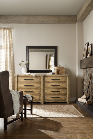 Hooker Furniture Bedroom Roslyn County Landscape Mirror