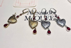 20419 - Серьги с подвесками Сердце с каплей style by Alexander McQueen