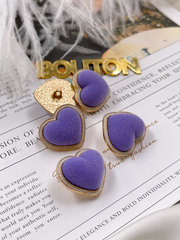 Пуговицы Сердечки бархатные фиолетовые