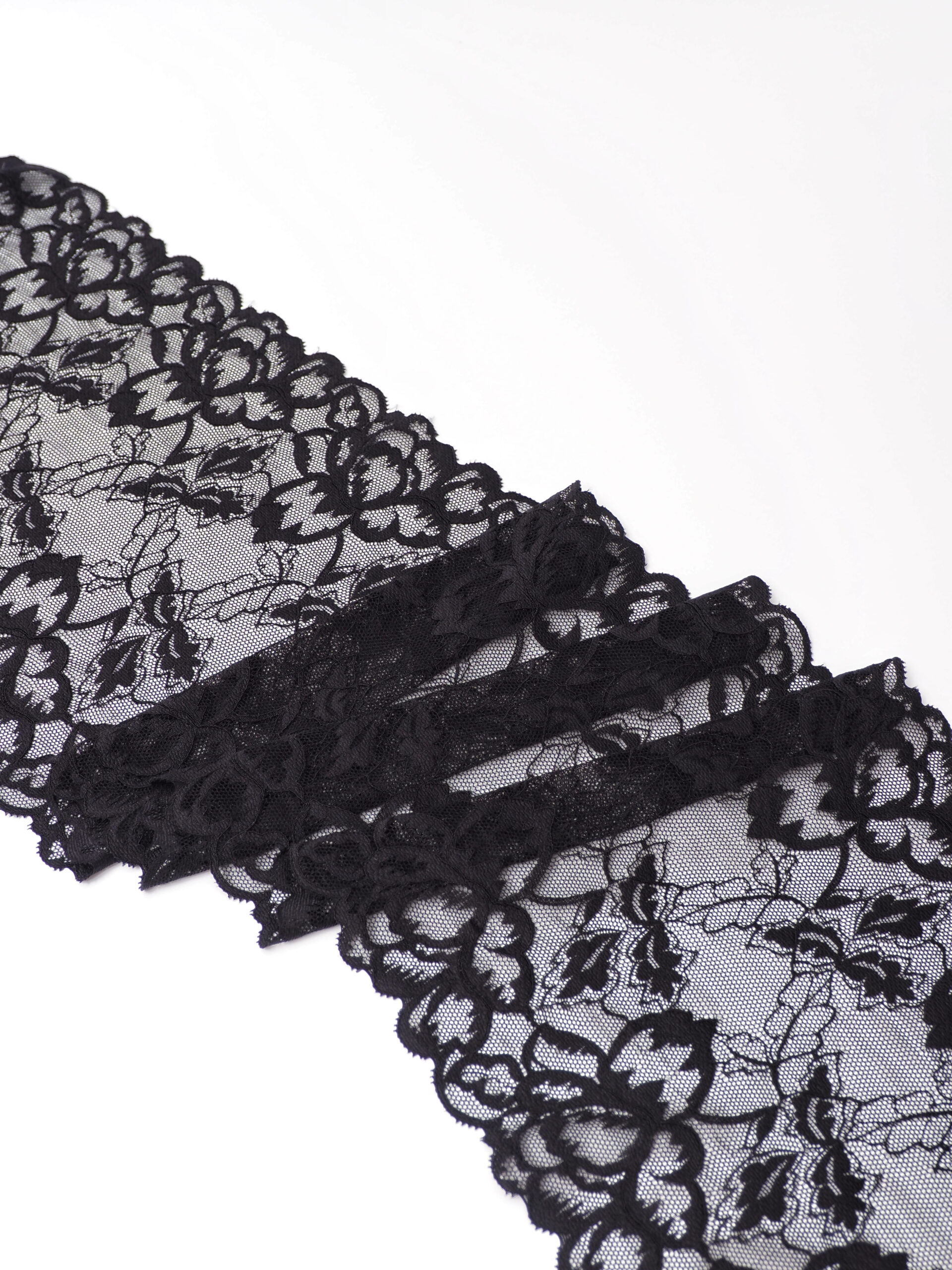 Эластичное кружево для белья черное ширина 22 см