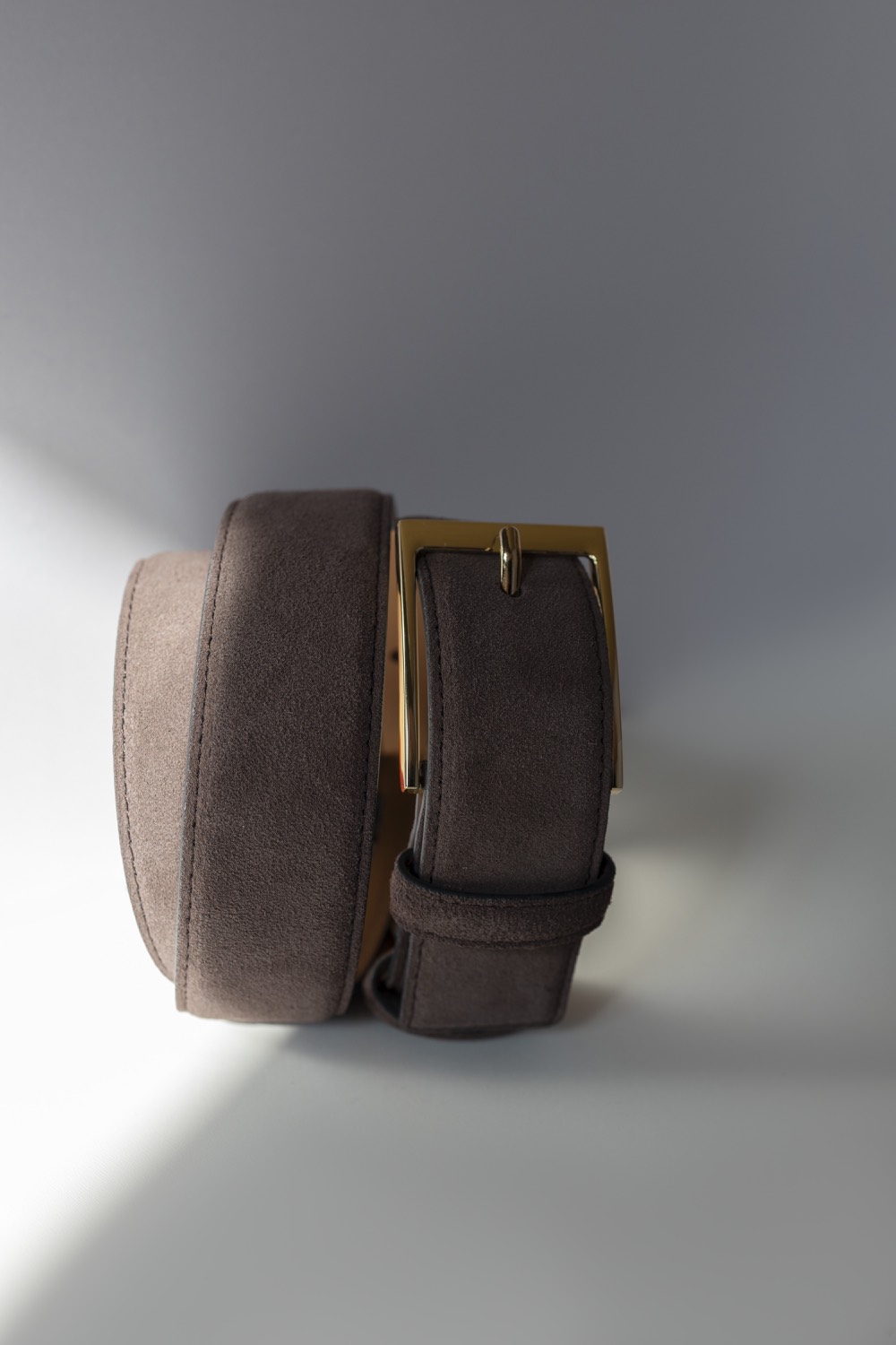 Классический ремень из замши, 35 мм; коричневый