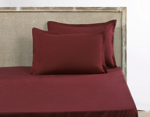 Наволочка декоративная 50х70 L'appartement Elwood красная