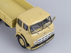 MAZ-500A board yellow 1:43 Nash Avtoprom