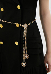 Платье мини низ плиссе с золотыми пуговицами