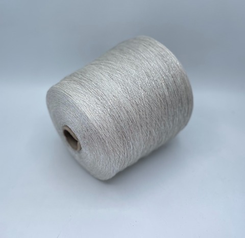 Industria Italiana (пр.Италия),art- Frizzante 3500 м/100гр, 70%Вискоза, 15%Металлик(Люрекс), 15%Полиамид, цвет-Алебастр+серебро(2102/89). арт-36052