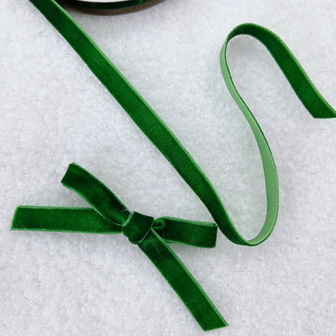 Лента Бархат (1,0см*10м), Зеленый
