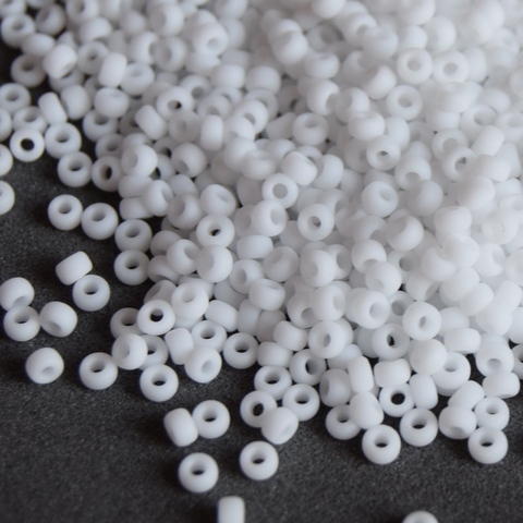8/0 RR-0402F Бисер круглый Миюки /Miyuki round 8/0 Opaque White Matted