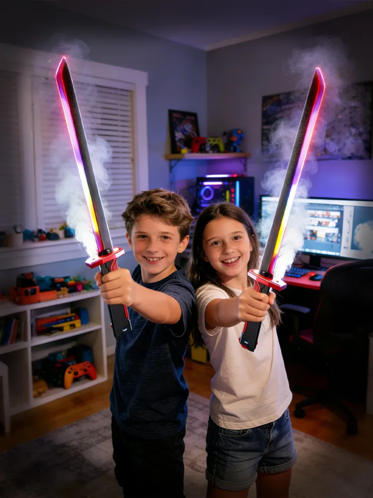 Световой меч с искрами и дымом