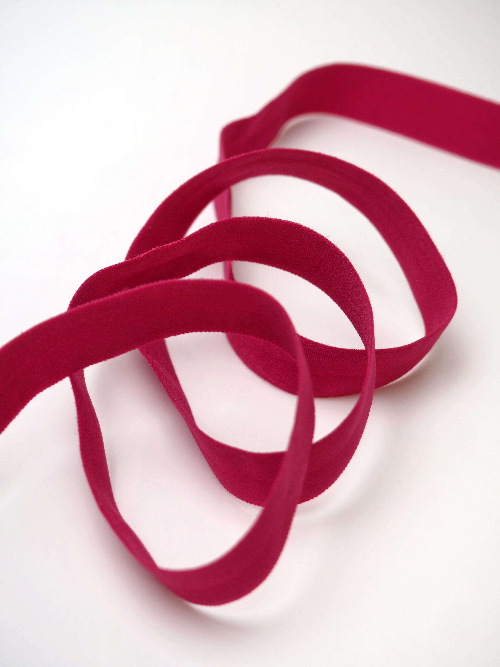 Бейка эластичная малиновая фуксия ширина 15 мм