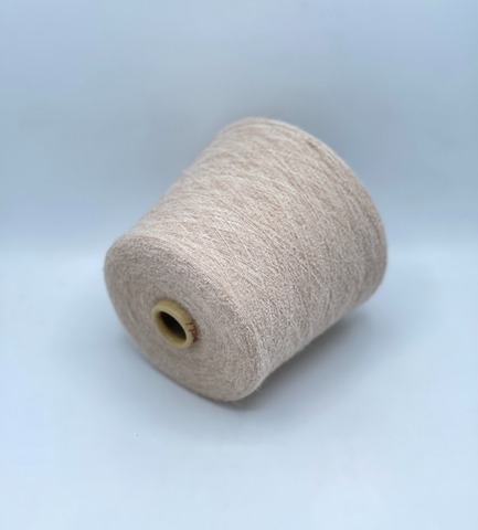 Бобинная пряжа, Baby b15, 1450м. 80% Беби альпака, 20% Нейлон,Светло-бежевый меланж(705/857), 37442
