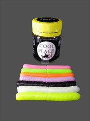 Форелевая силиконовая приманка COOL PLACE BUK FLOATING STRETCH цвет MIX 1 одноцветный  ( плавающая/ тянущаяся ) 65 мм/ 7 шт в банке.