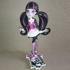 Б/У Дракулаура Фигурка из Журнала 15 см