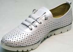 Сникерсы туфли с дырочками женские Mi Lord 2007 White-Pearl.