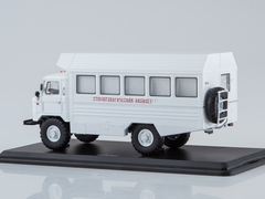 GAZ-66 KSP-2001 Mobile Dental Office white 1:43 Start Scale Models (SSM)