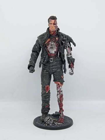 Фигурка T-800 Поврежденный в бою Терминатор 3 Восстание машин