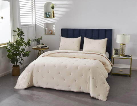 Покрывало 230x250 и 2 наволочки 50х70 Sofi De MarkO Эрика кремовое