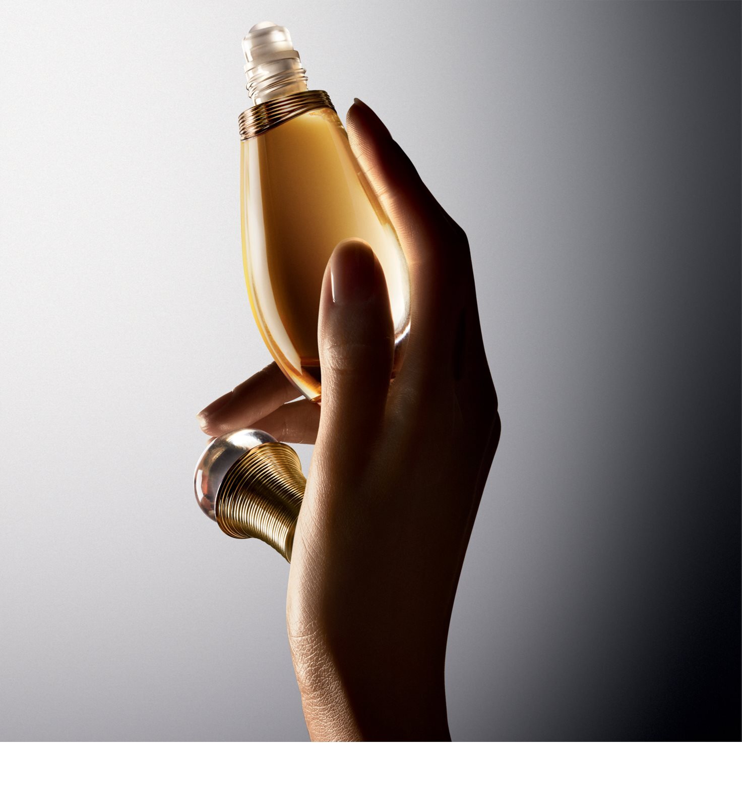 DIOR J adore Infinissime Roller Pearl