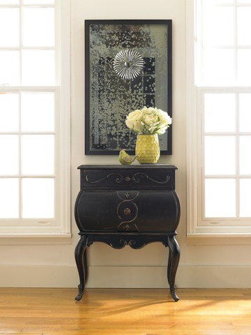 Hooker Furniture Living Room Bombe Accent Chest