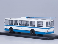 ZIU-682B trolleybus with operating rod blue-white Start Scale Models (SSM) 1:43