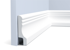 Плинтус W009R