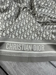 Шёлковый платок Christian Dior, серый, 2 сорт, не подшитый