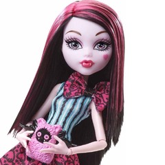 Дракулаура. Скейрнивал