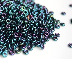 Toho Demi Round 8/0 цвет 0505 Higher Metallic Dragonfly