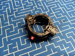 Щеткодержатель ПУЛЬСАР ПЭ24-720/26-850/28-900/30-1000 (792-636-072)