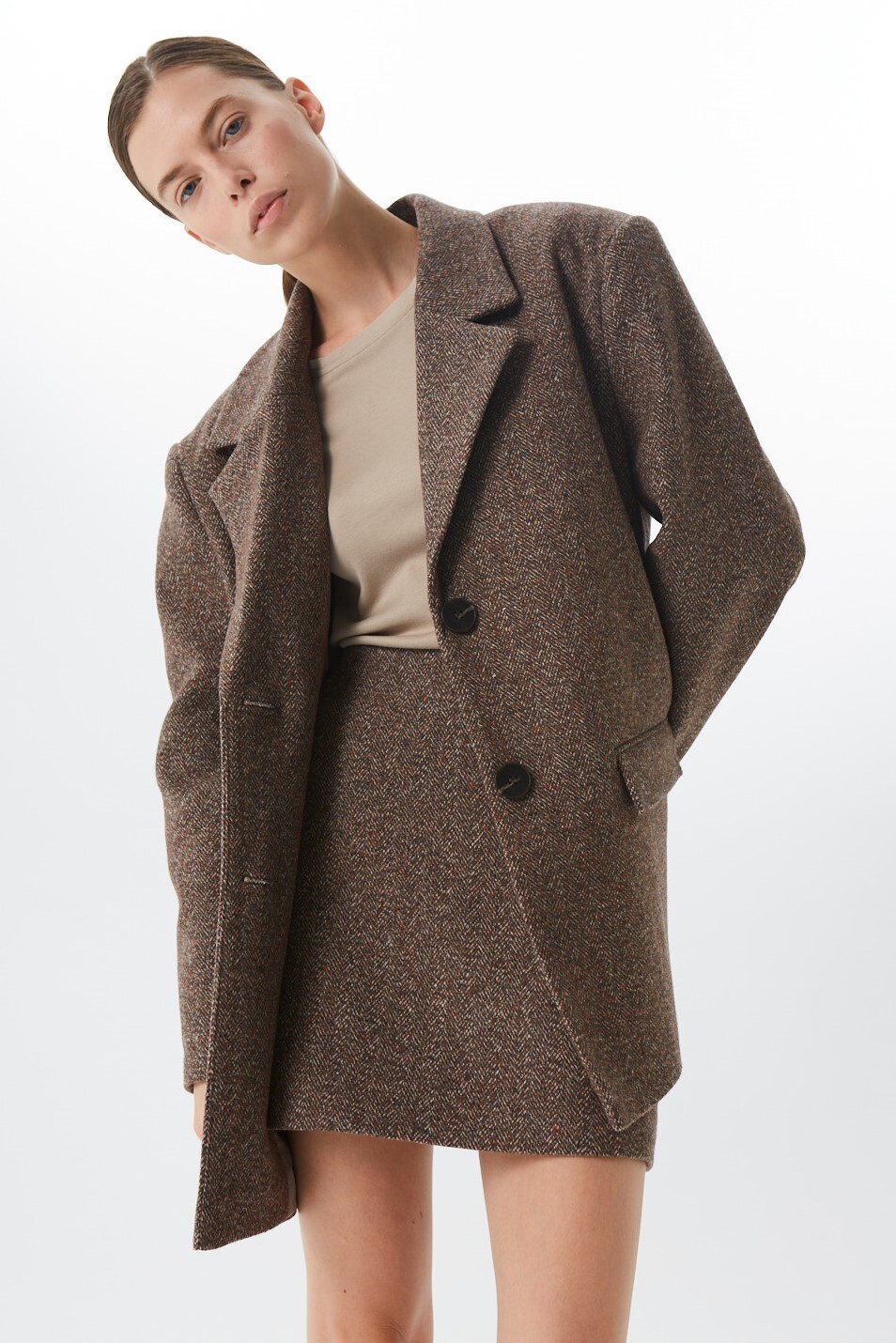 Пальто-пиджак женское, шерсть, коричневая елочка меланж