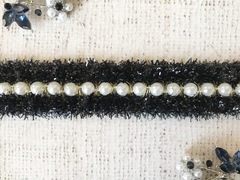 Тесьма текстильная с жемчугом, ш. 2,5 см.