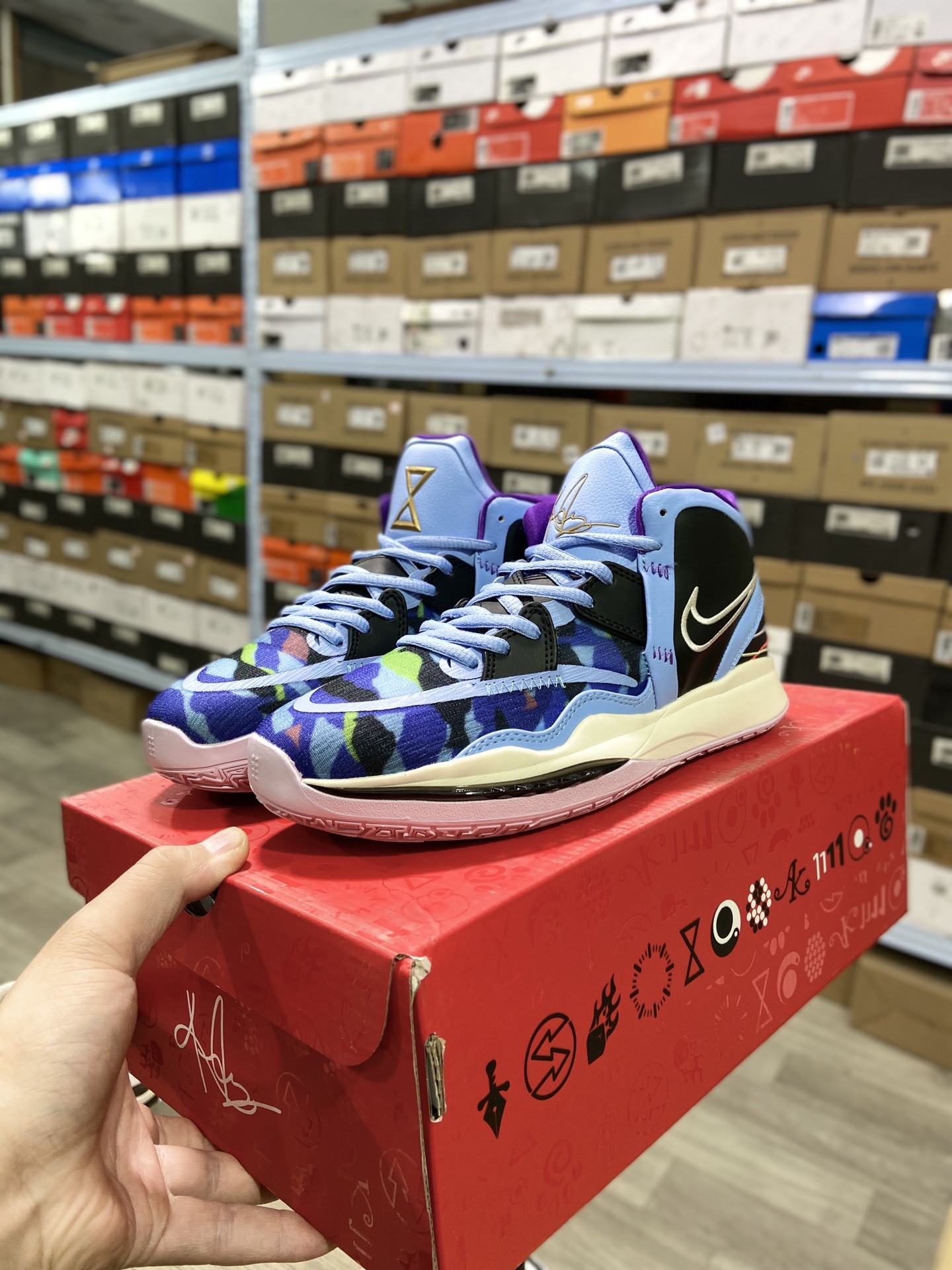 kyrie 8 blue camo