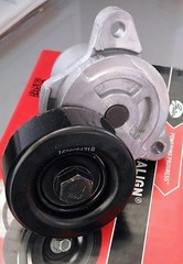 РОЛИК РЕМНЯ ПРИВОДНОГО НАТЯЖНОЙ SANTA FE SM, CM (06-09), TUCSON JM, SPORTAGE KM ДИЗ D GMB