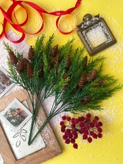 Туя с шишками, букет, искусственная зелень, цвет Зеленый, букет 32 см, 23-24 еловые лапки, набор 2 шт.