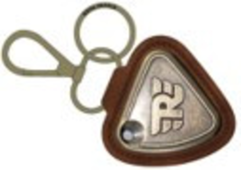Брелок для ключей карабин BATTERY BOX TRIANGLE KEYCHAIN TAN