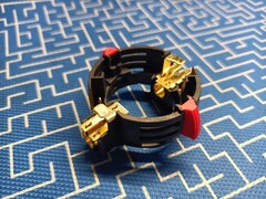 Щеткодержатель ПУЛЬСАР ПЭ24-720/26-850/28-900/30-1000 (792-636-072)