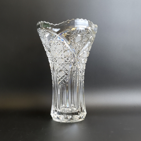 Хрустальная ваза для цветов, алмазная грань, ручная резка, геометрический орнамент, толстый хрусталь, 21.5 см, винтаж СССР 1970-1990 гг (68)