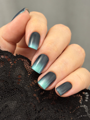 Лак для ногтей Что за … здесь происходит? | What The Hell Is Going On?